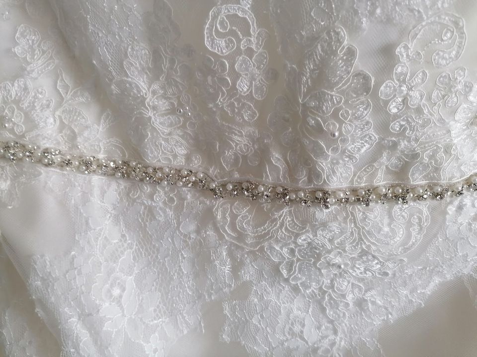 Hochzeitskleid "Amelie Bridal" Gr. 52 in Arnsberg