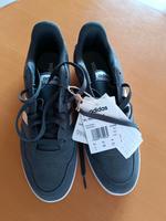 Adidas Schuhe Neu Größe 44 Niedersachsen - Rastede Vorschau