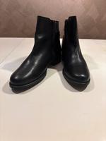 Marc O’Polo, Marco Polo, Stiefelette, Damenstiefelette, Gr. 38 Frankfurt am Main - Bornheim Vorschau
