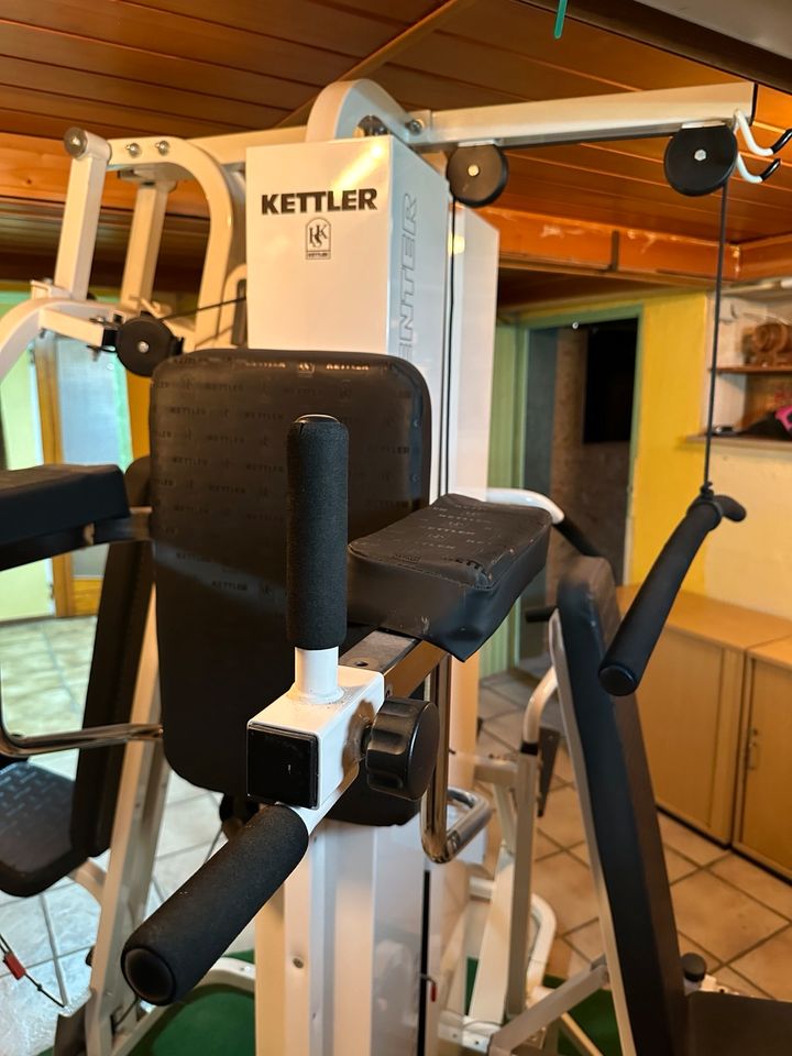 Kettler Multi-Fitness-Center - Für Ultimate Pump zu Hause! in Kandel
