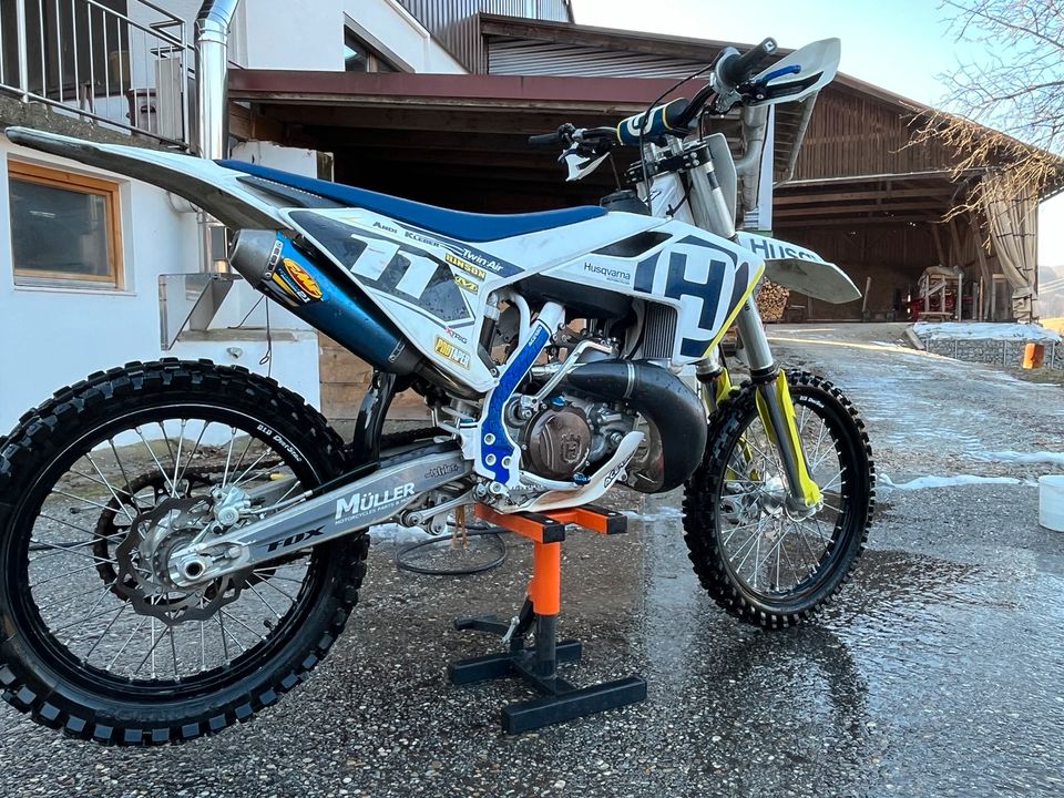 Husqvarna TC 250 2018 / FMF / ähnlich KTM SX 250 in Schöllnach