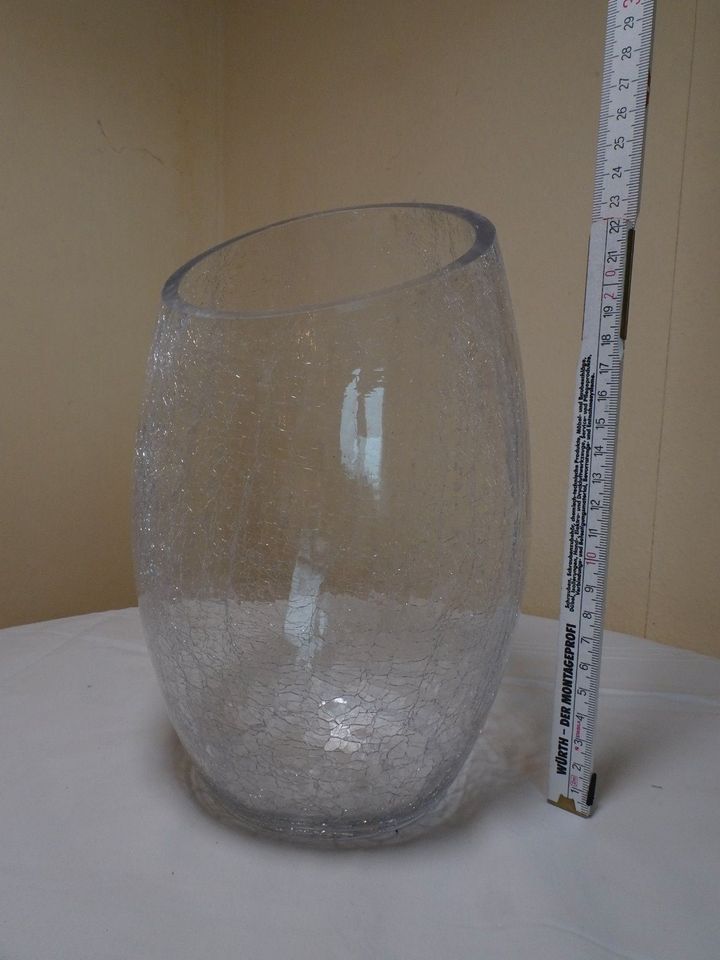 Gewölbte Vase, Craquelé-Glas, H = 23 cm - Transparent in Kiel