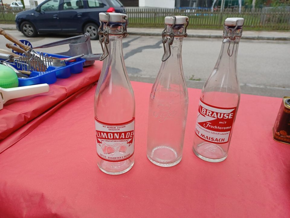 Flaschen mit Schnappverschluss in Petershausen