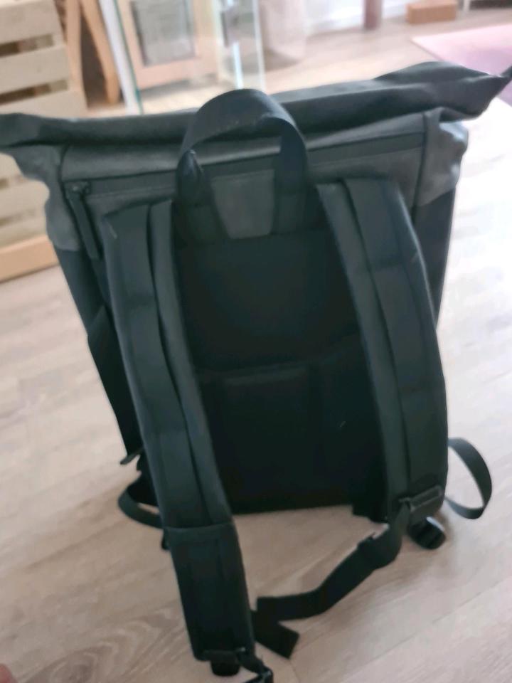 Kapten & Son Helsinki Rucksack mit Schuhfach oder Ladegerätfach in Gernsbach