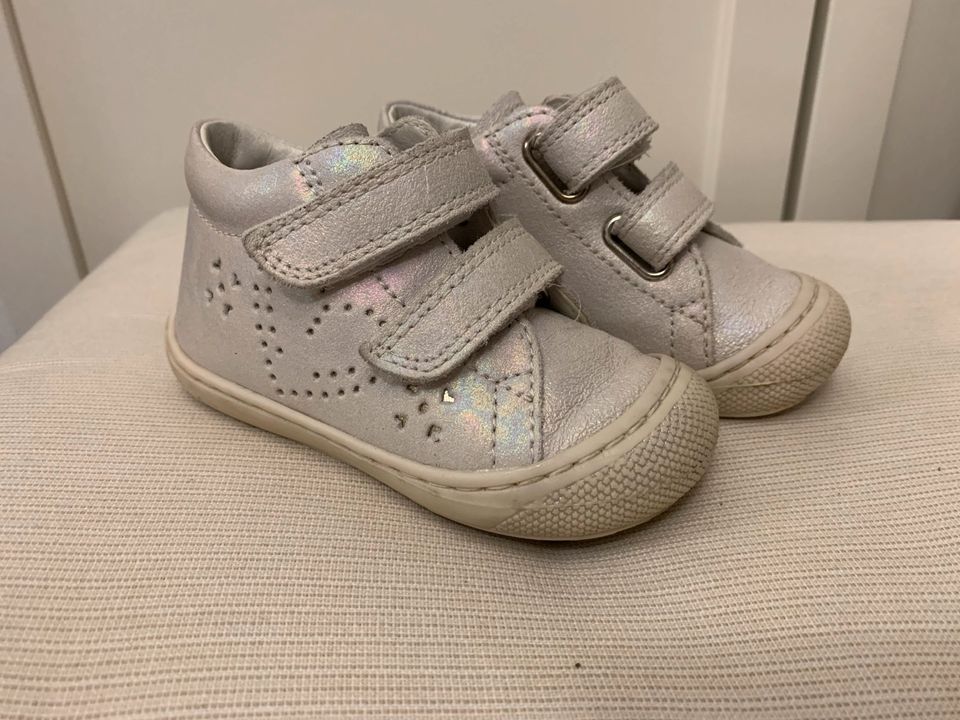 Naturino Halbschuhe. Lauflernschuhe. 20. Schimmernd. in Baden-Württemberg -  Pforzheim | Gebrauchte Kinderschuhe Größe 20 kaufen | eBay Kleinanzeigen  ist jetzt Kleinanzeigen