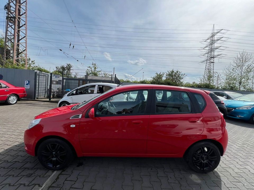 Chevrolet Aveo Schrägheck LT in Bottrop