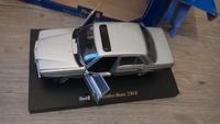 Revell Mercedes Benz 230 E 1:18 08889 Bayern - Leinburg Vorschau
