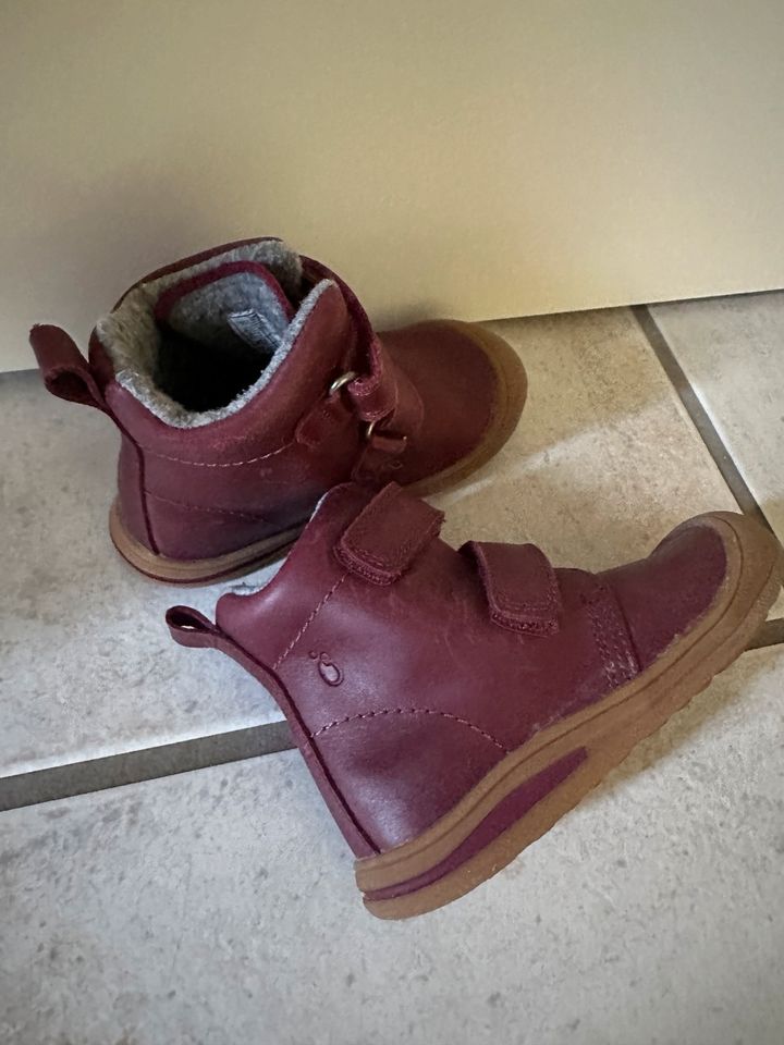 Lamino Leder Boots Gr. 25 rot , kaum getragen! in Delingsdorf