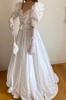 Brautkleid weiß mit Accessoires, ggf. für Fasching Bayern - Saal Vorschau