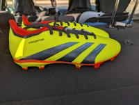Adidas Fußballschuhe Predator NEU mit Etikett 42 Sachsen - Grimma Vorschau