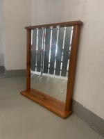 Spiegel Rahmen aus Holz. 80 mal 63 Zentimeter. Frankfurt am Main - Ginnheim Vorschau