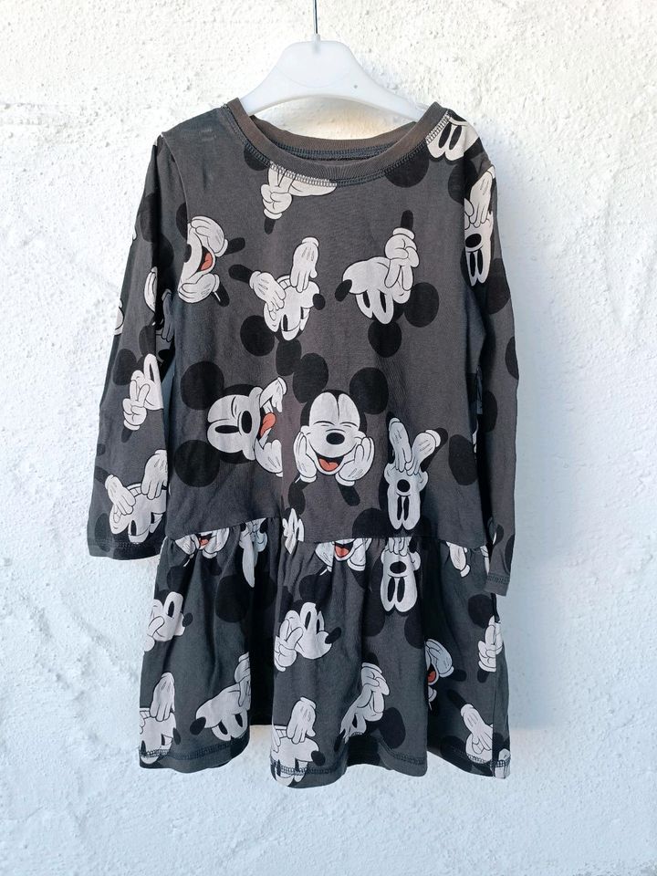 10 Kleider next Zara h&m reserved Kleid Mickey Mouse 104 in Vohburg an der Donau