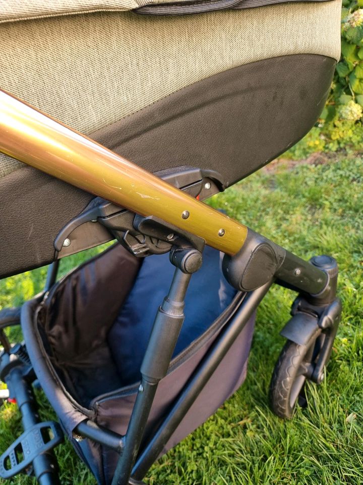 Kinderwagen in Dachau