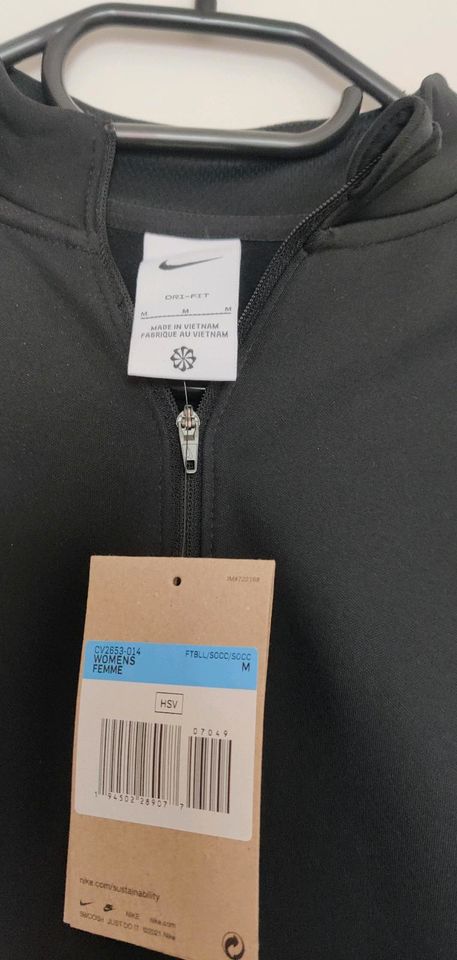 Nike Sport Shirt mit Reißverschluss Größe M neu mit Etikett in Ulm