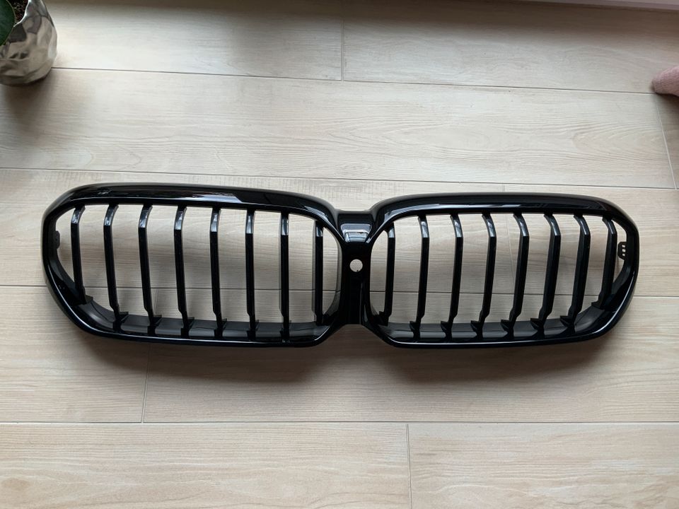 Kühlergrill für 5er (G30) Sportliche M-Optik in Garbsen