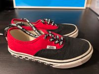 WIE NEU: Vans Atwood Sneaker Größe 33 schwarz rot 721357 Nordrhein-Westfalen - Marl Vorschau