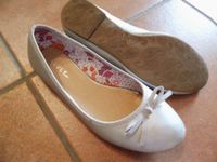 tolle Schuhe, Pumps, Ballerinas, Gr.35 Sachsen-Anhalt - Calbe (Saale) Vorschau