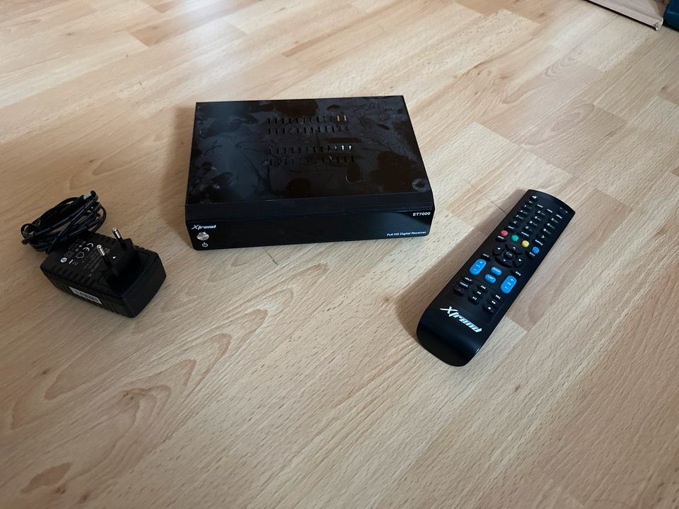 XTrend ET7000 Sat-Receiver Enigma OpenATV in Essen