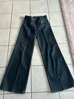 Levi’s Marlene Jeans dunkelblau Größe 30/34 Nordrhein-Westfalen - Moers Vorschau