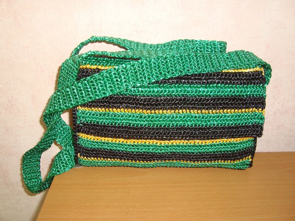 Handtasche aus Edelbast in Hamburg