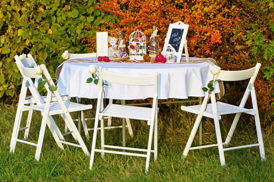 ♡ runde Tische ♡ Klappstuhl Weiß ♡ mieten ♡  Tisch ♡ Hochzeit ♡ in Dresden