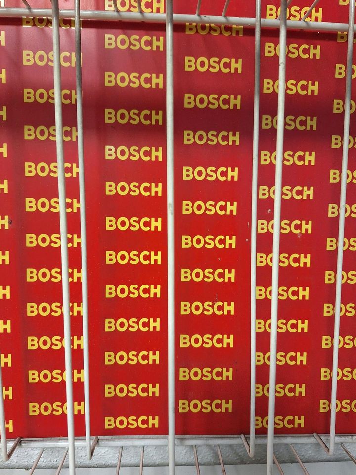 Bosch Zündkerzenschrank, Zündkerzenregal in München