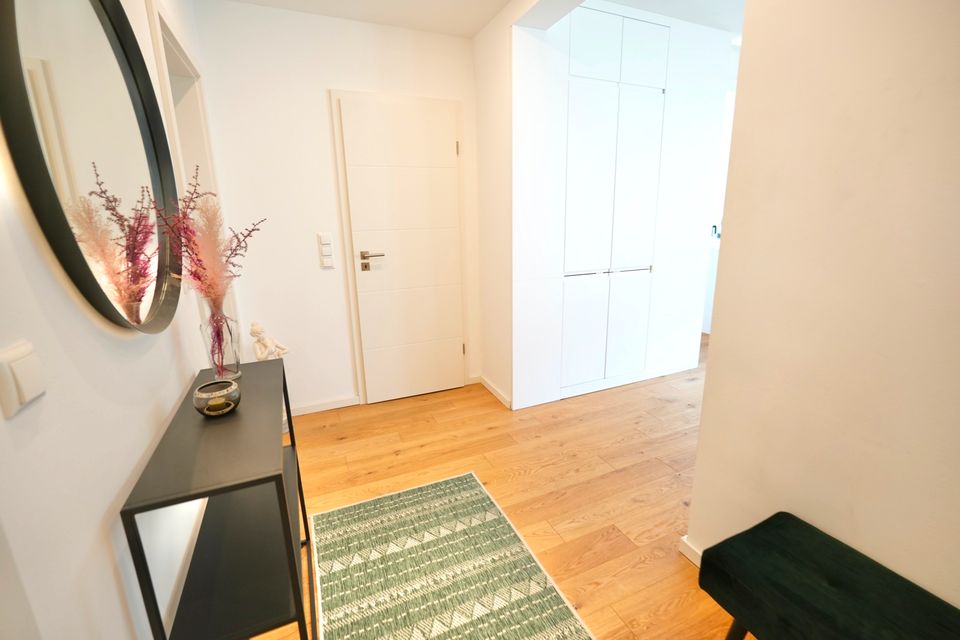 Hochwertig ausgestattete 2,5 Zimmer-Eigentumswohnung mit Balkon und moderner Einbauküche in Hamburg