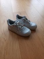 Sneaker Turnschuhe Nike Gr.33 Bayern - Wegscheid Vorschau