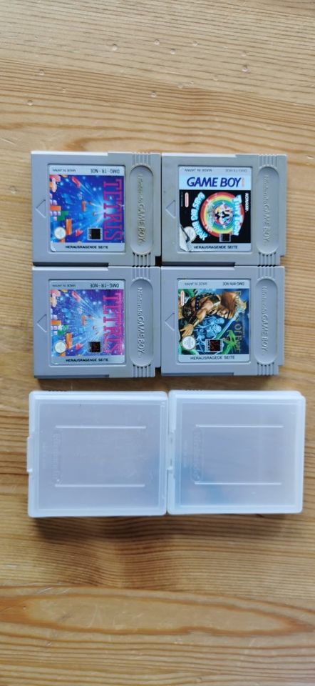 Nintendo Game Boy mit Spielen in Gehren