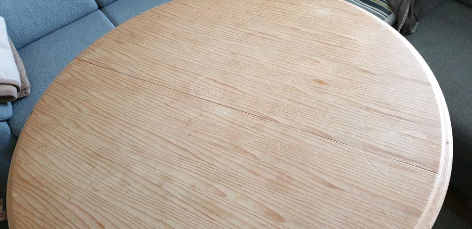 Holztisch Tisch Esstisch ausziehbar rund oval in Sonthofen