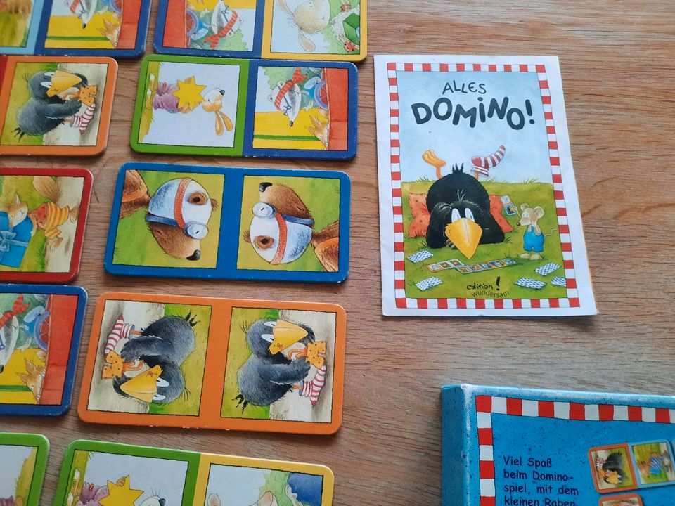 Alles Domino Rabe Socke Edition Wundersam in Rheinau