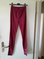 Turnhose/Leggings mit besonderen Details, NEU, Größe S Niedersachsen - Peine Vorschau