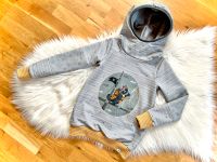 Pullover Hoodie Handmade ❤️Smokey Pirat❤️ Gr. 122 NEU Berlin - Köpenick Vorschau