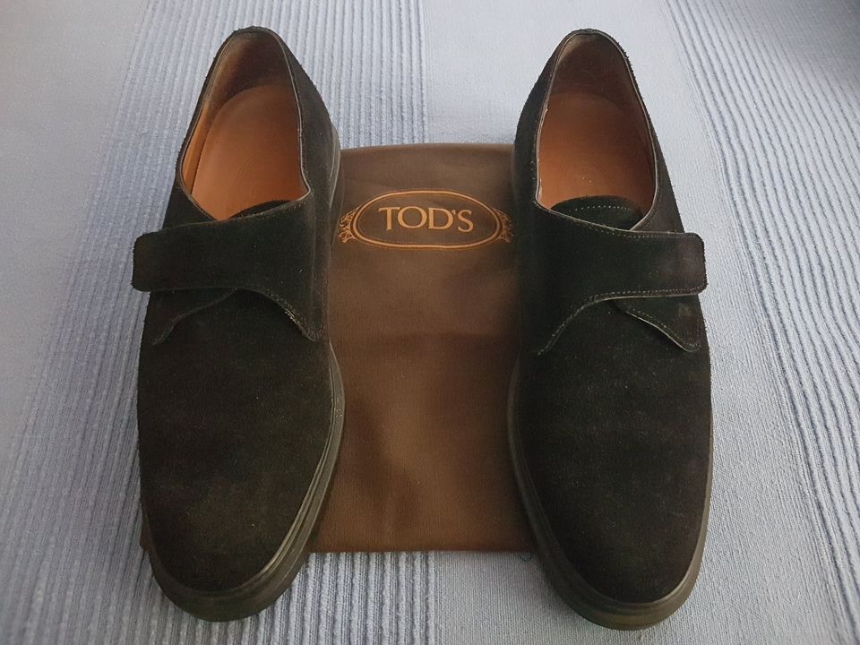 TOD`S Damenschuhe, Wildleder/Gummisohle, schwarz, Gr. 38 in Gütersloh