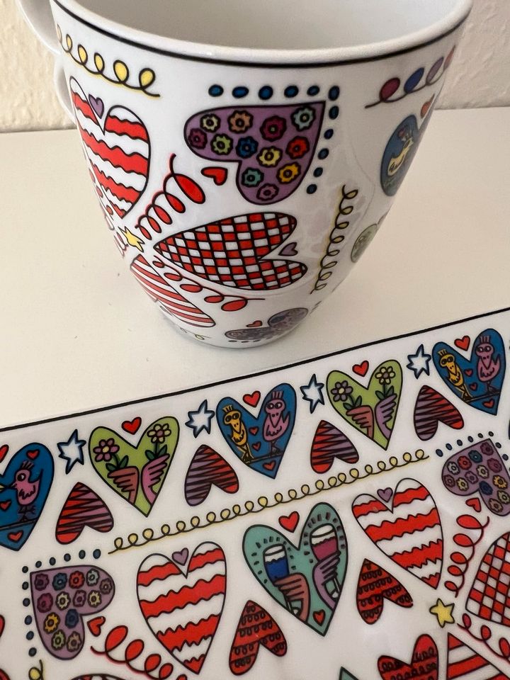 Goebel Tasse mit Schale Artis Orbis Design James Rizzi in Berlin