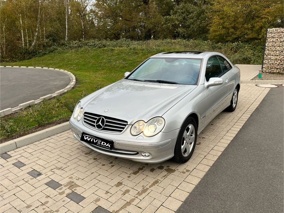 Mercedes-Benz CLK 320 Coupe Aut. NAVI~XENON~EL.GSD~LEDER in Dortmund