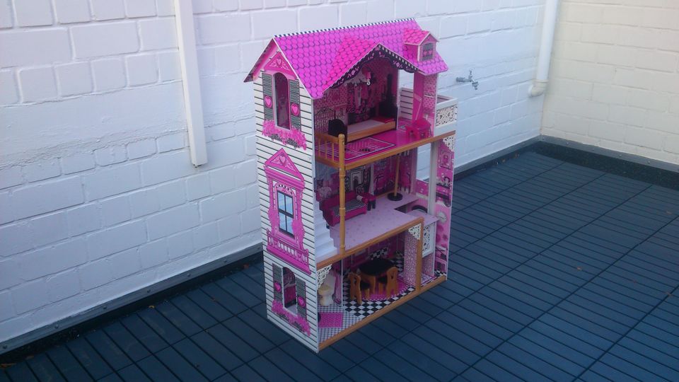 "KIDKRAFT - Puppenhaus - Barbie & Co. - pink - rosa" in Alzey
