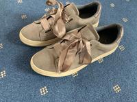 Sneaker Esprit 41 beige-grau Niedersachsen - Wiefelstede Vorschau