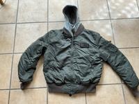 Alpha Industries Bomberjacke MA1 d-tec, Gr. L, grün, mit Kapuze Niedersachsen - Braunschweig Vorschau