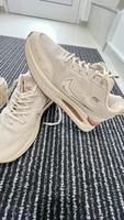 Beige /Schwarze Schuhe  Gr.37 Nordrhein-Westfalen - Gelsenkirchen Vorschau