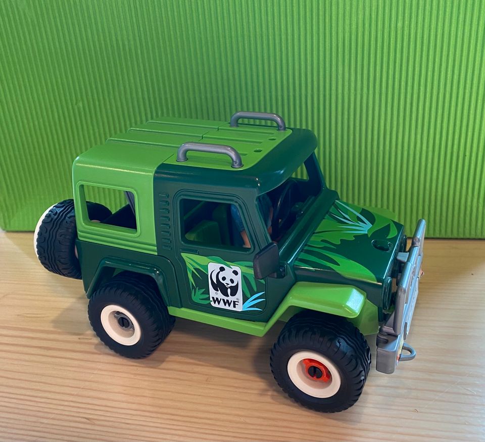 Playmobil WWF Geländewagen in Iserlohn