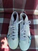 Fussball Schuhe Gr 38,5 Nike mit Knöchelschutz Brandenburg - Cottbus Vorschau