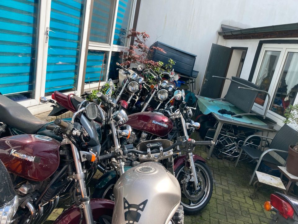 Kawasaki Zephyr 1100,DREIUNDDREISIG STÜCK,im PAKET für 70000,- € in Bochum