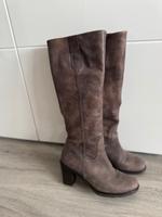 Gabor Nubukleder Stiefel Gr. 37,5  (4 1/2) Hessen - Wehrheim Vorschau