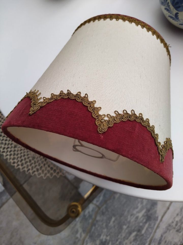 Antiker sehr schöner Lampenschirm rot beige top erhalten in Braunschweig