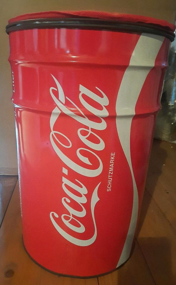 Coca-Cola Sitzdose Tonne in Bergkamen