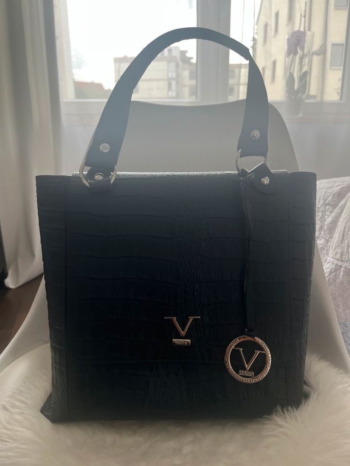 3 Stück Versace 19.69 Handtaschen in Landshut