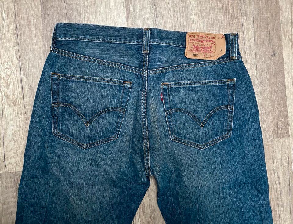 G-Star / Levi’s 501 / Tommy Hilfiger Jeans in Bad Soden am Taunus