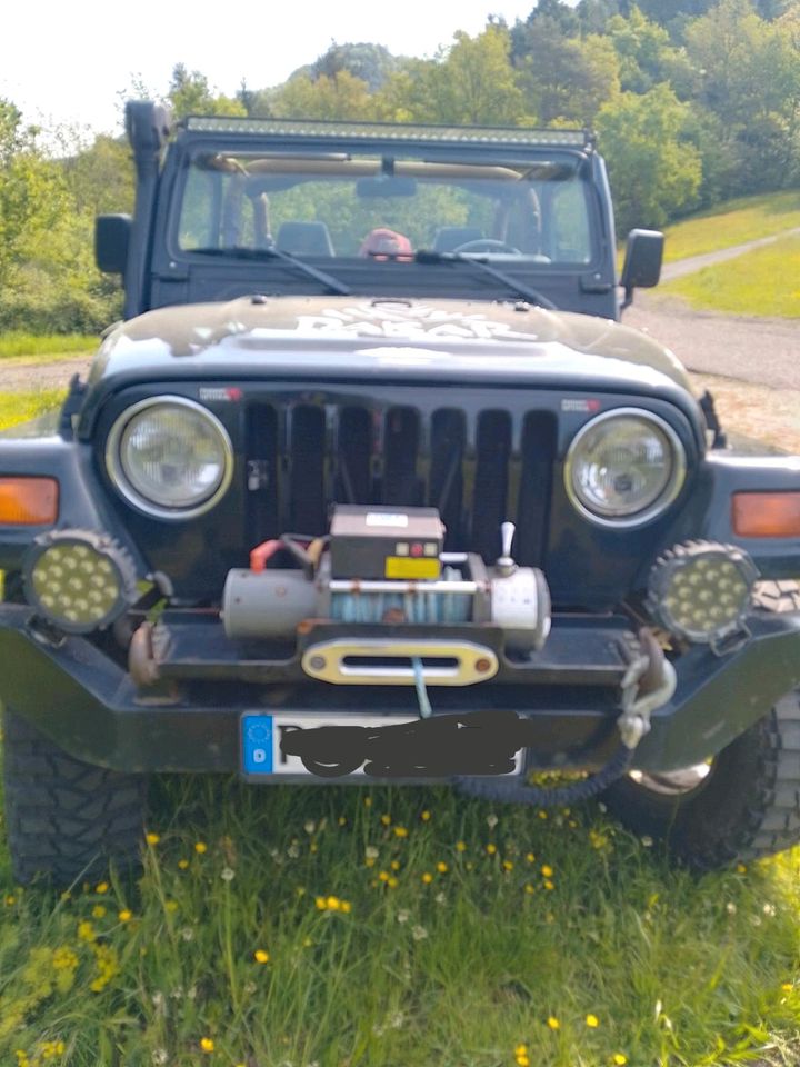 Jeep Wrangler TJ in Lemberg