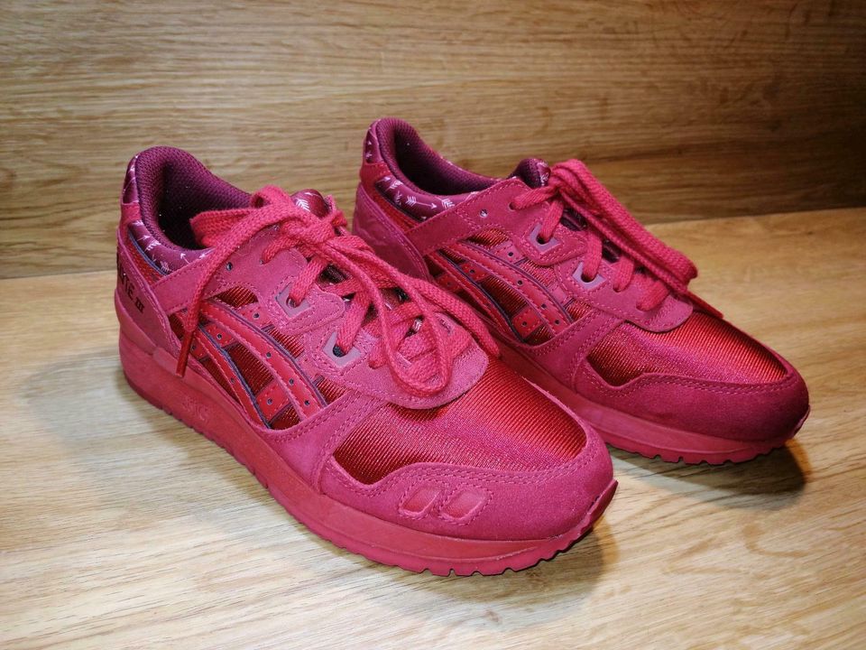 ASICS Gel Lyte III Valentines gr. 36, Neuwertig in Leutesdorf